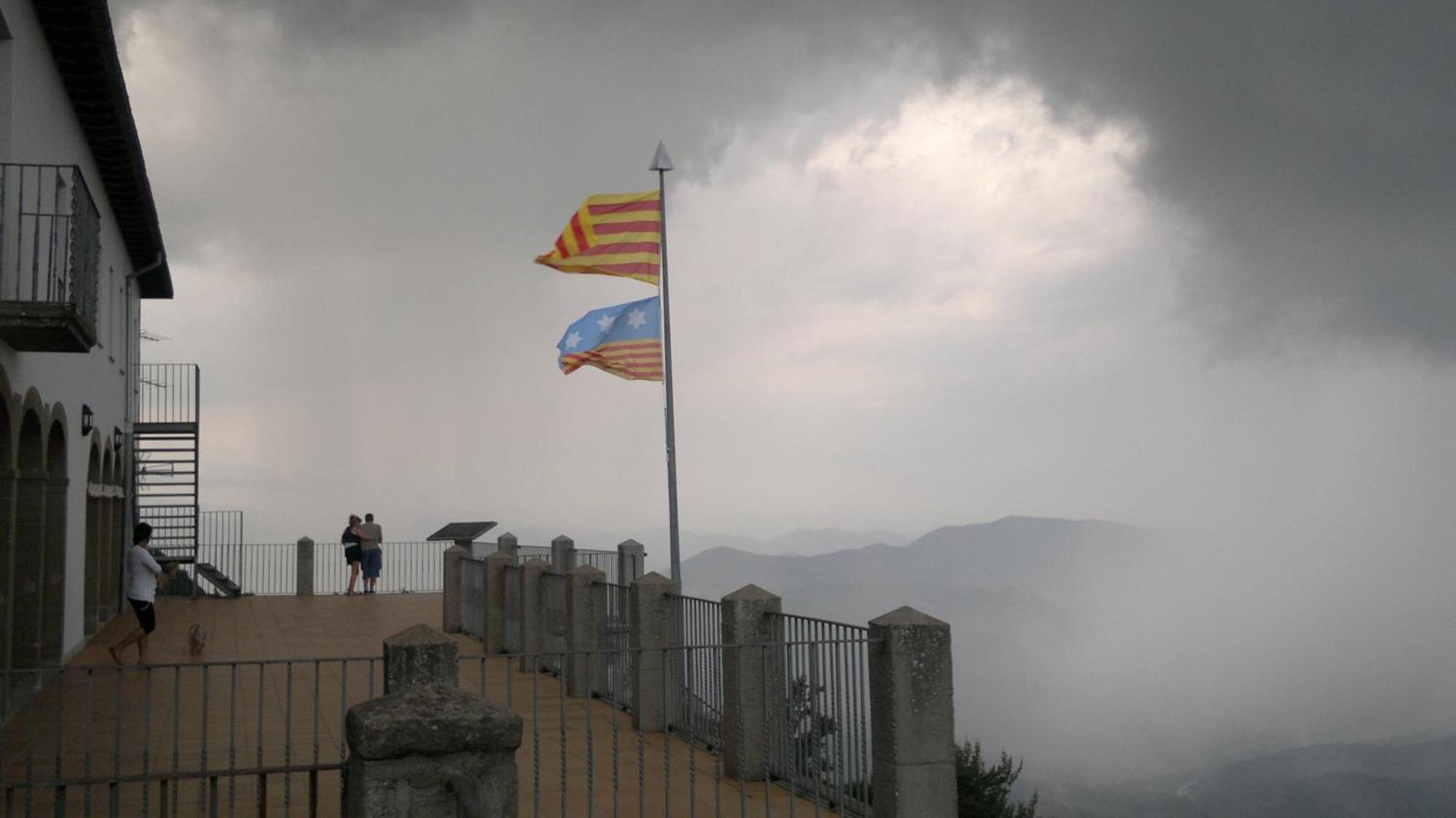 Santuari De La Salut De Sant Felíu de Pallarols Eksteriør billede